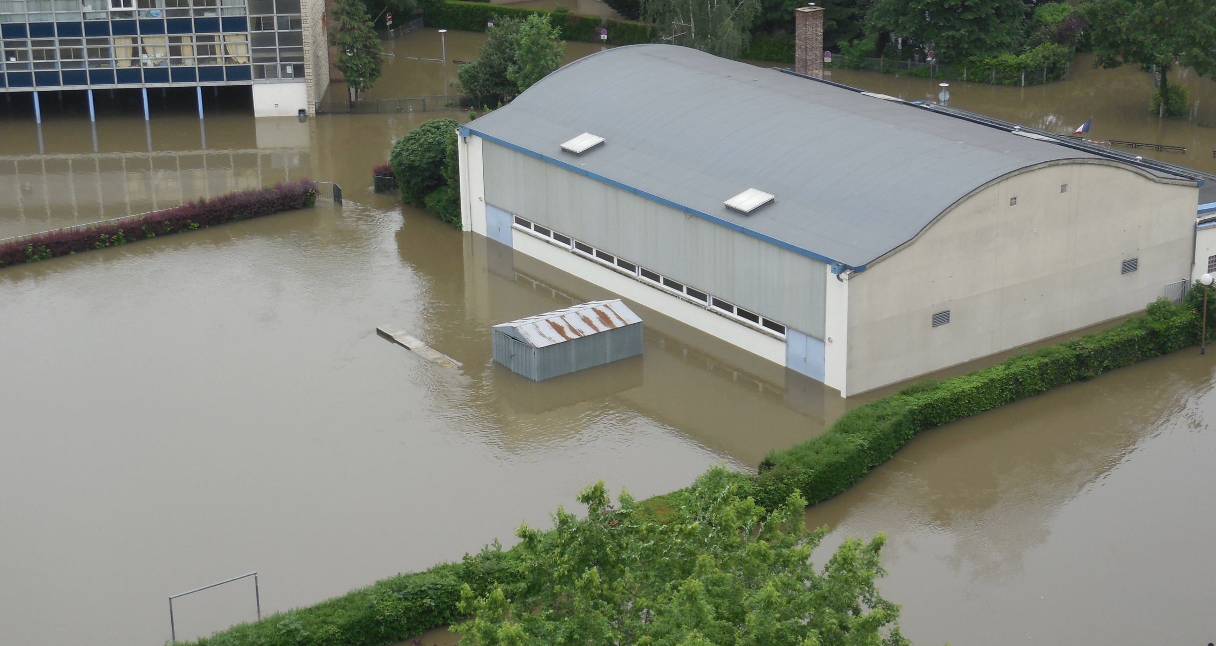 École primaire et gymnase Kennedy à Savigny-sur-Orge